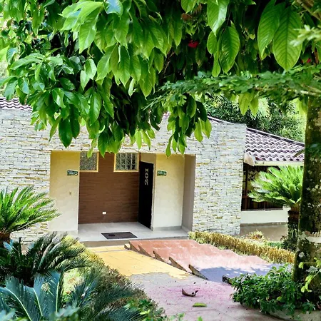 Terra Luna Lodge Tena Exterior photo